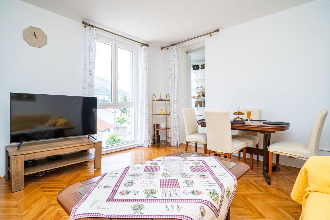 Apartment Klaudia ドゥブロブニク エクステリア 写真