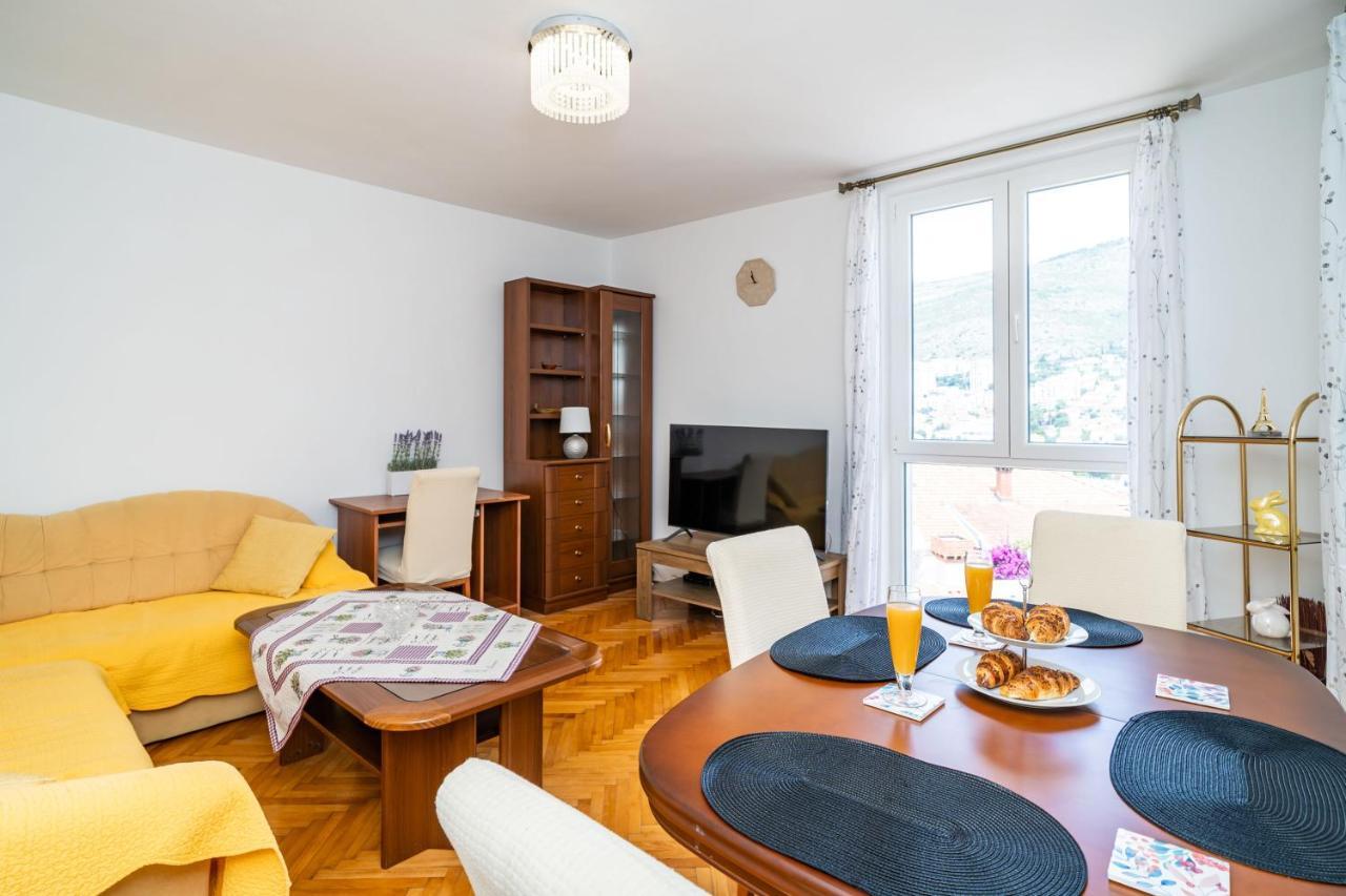 Apartment Klaudia ドゥブロブニク エクステリア 写真