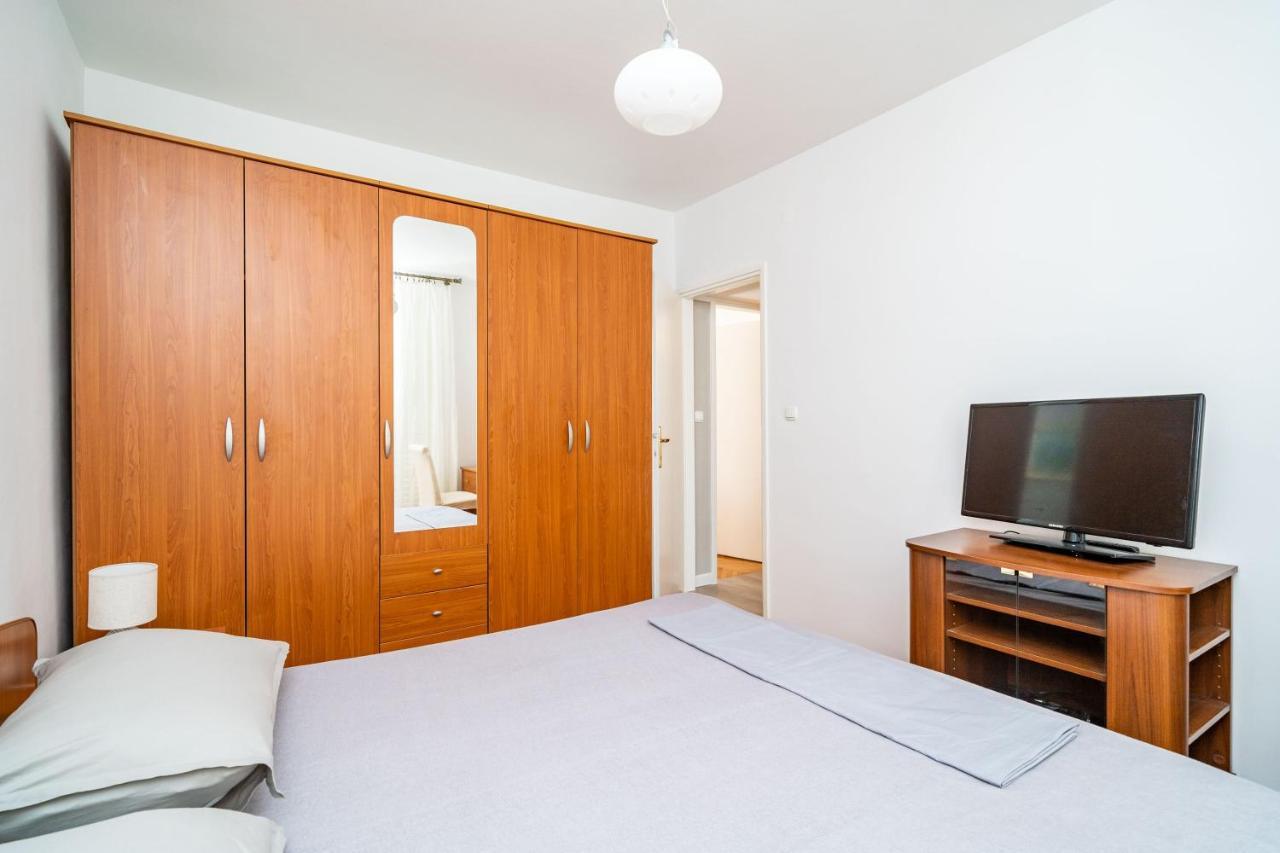 Apartment Klaudia ドゥブロブニク エクステリア 写真