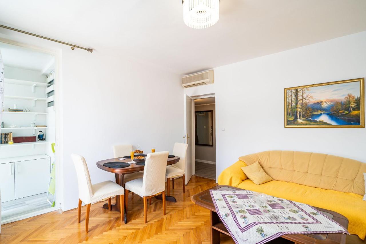 Apartment Klaudia ドゥブロブニク エクステリア 写真